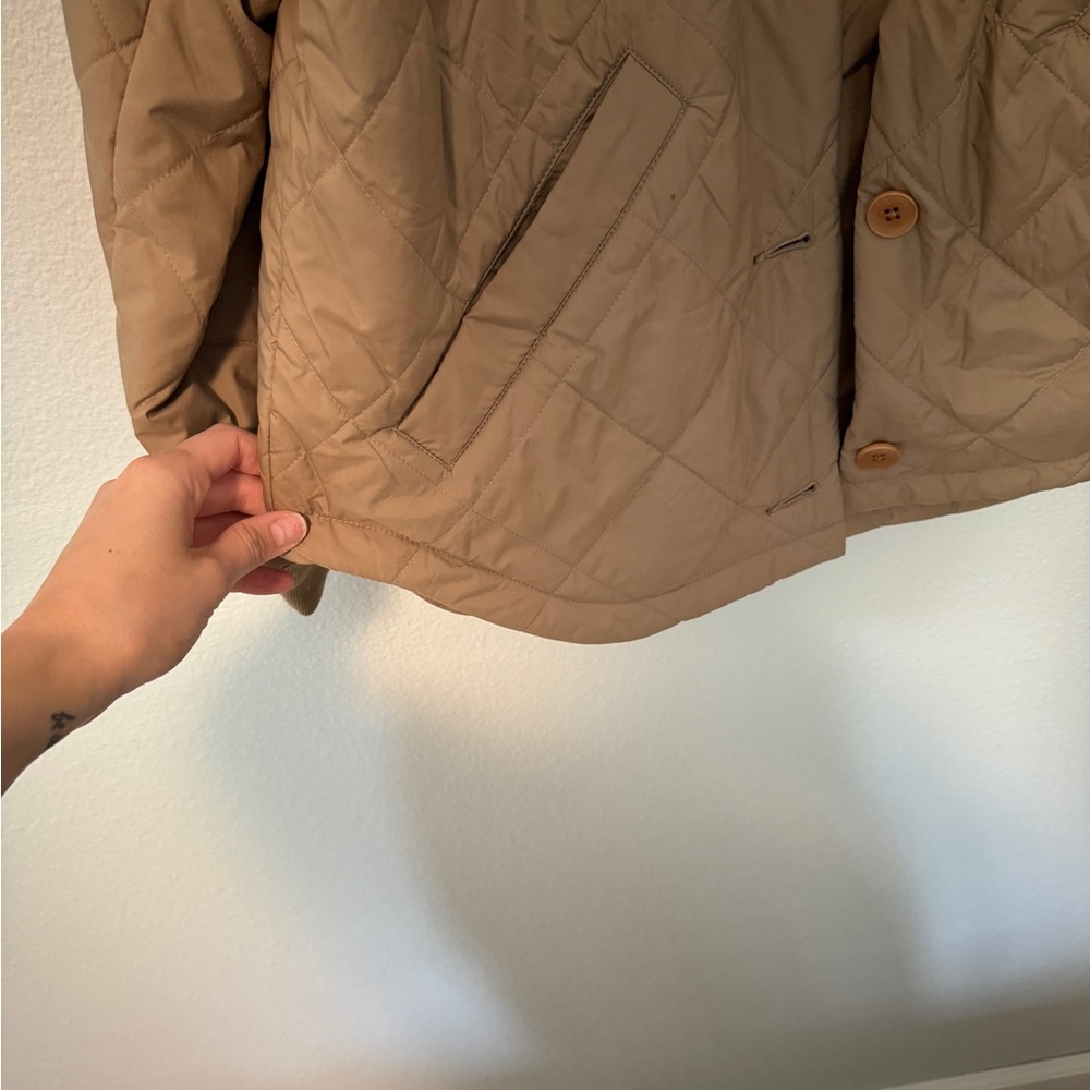 Aritzia Wilfred Quilted Tan Jacket - Like New Size S - Picture 4 of 4